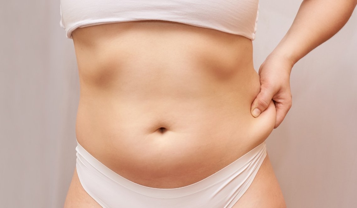 Alimentazione infiammatoria in vacanza: come evitare la ritenzione idrica e il gonfiore da "cibi da spiaggia"
